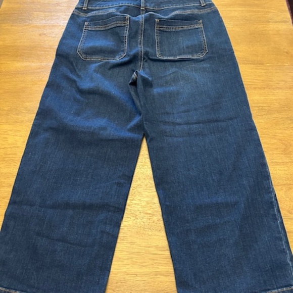 Talbots high-waisted cropped jeans, size 10 - Picture 2 of 5